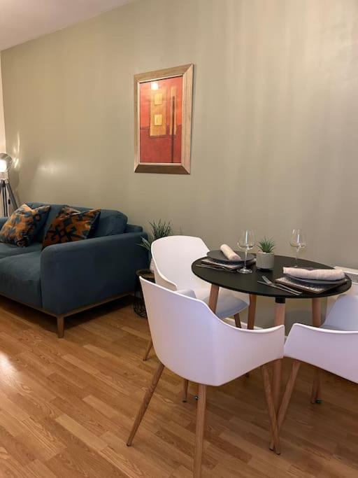 Central Birmingham City Apartment -Smart Tv - Free Parking Onsite Luaran gambar